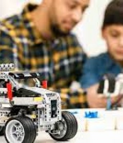 اكبر من 6 سنه